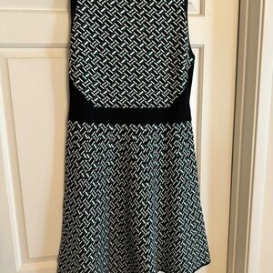 White House Black Market Dress Size M, Like New